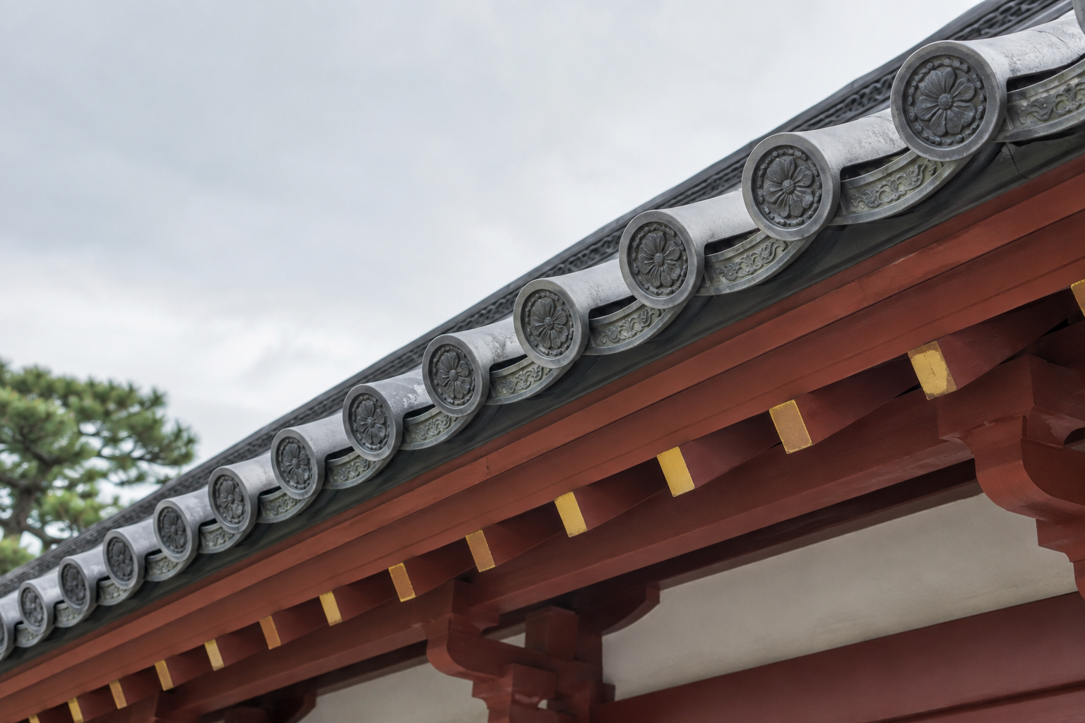 屋根と軒天の塗装仕上がりのデモ用イメージ
